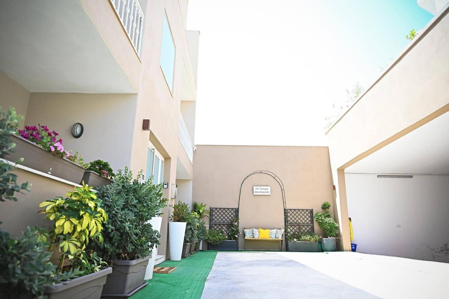 Fl 2 Ta'Lonza Luxury With Hot Tub By Homely Mellieha Exterior foto