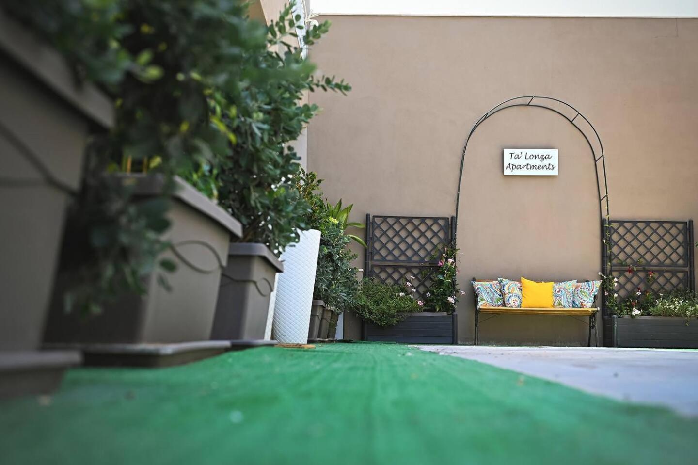 Fl 2 Ta'Lonza Luxury With Hot Tub By Homely Mellieha Exterior foto