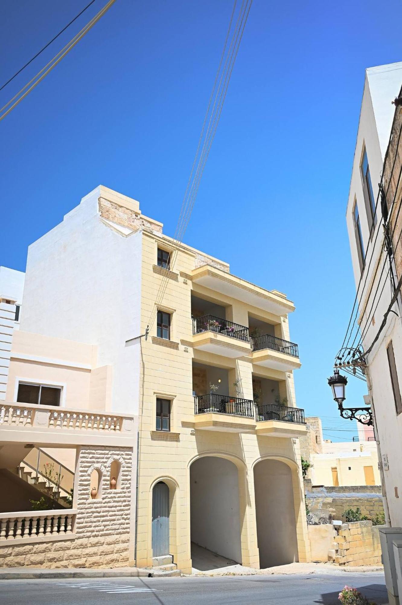 Fl 2 Ta'Lonza Luxury With Hot Tub By Homely Mellieha Exterior foto